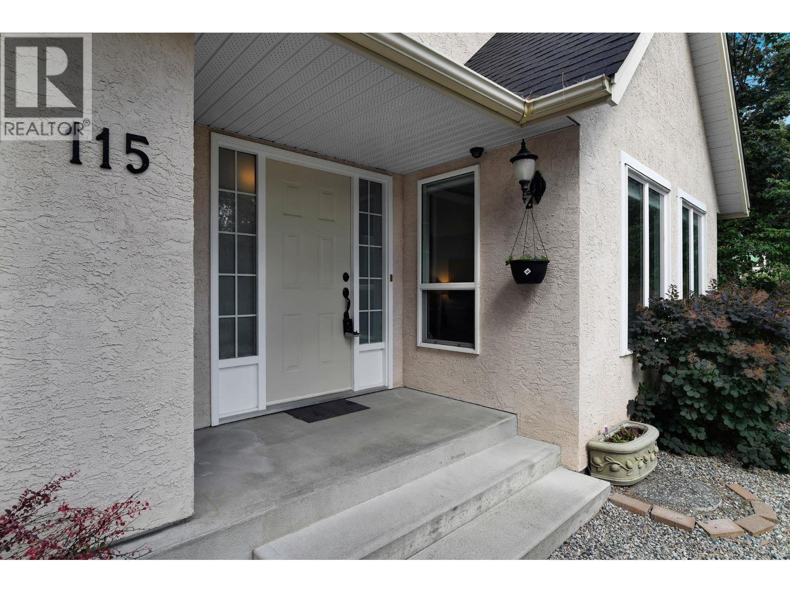115 Par Boulevard, Kaleden, BC - Outdoor With Deck Patio Veranda With Exterior