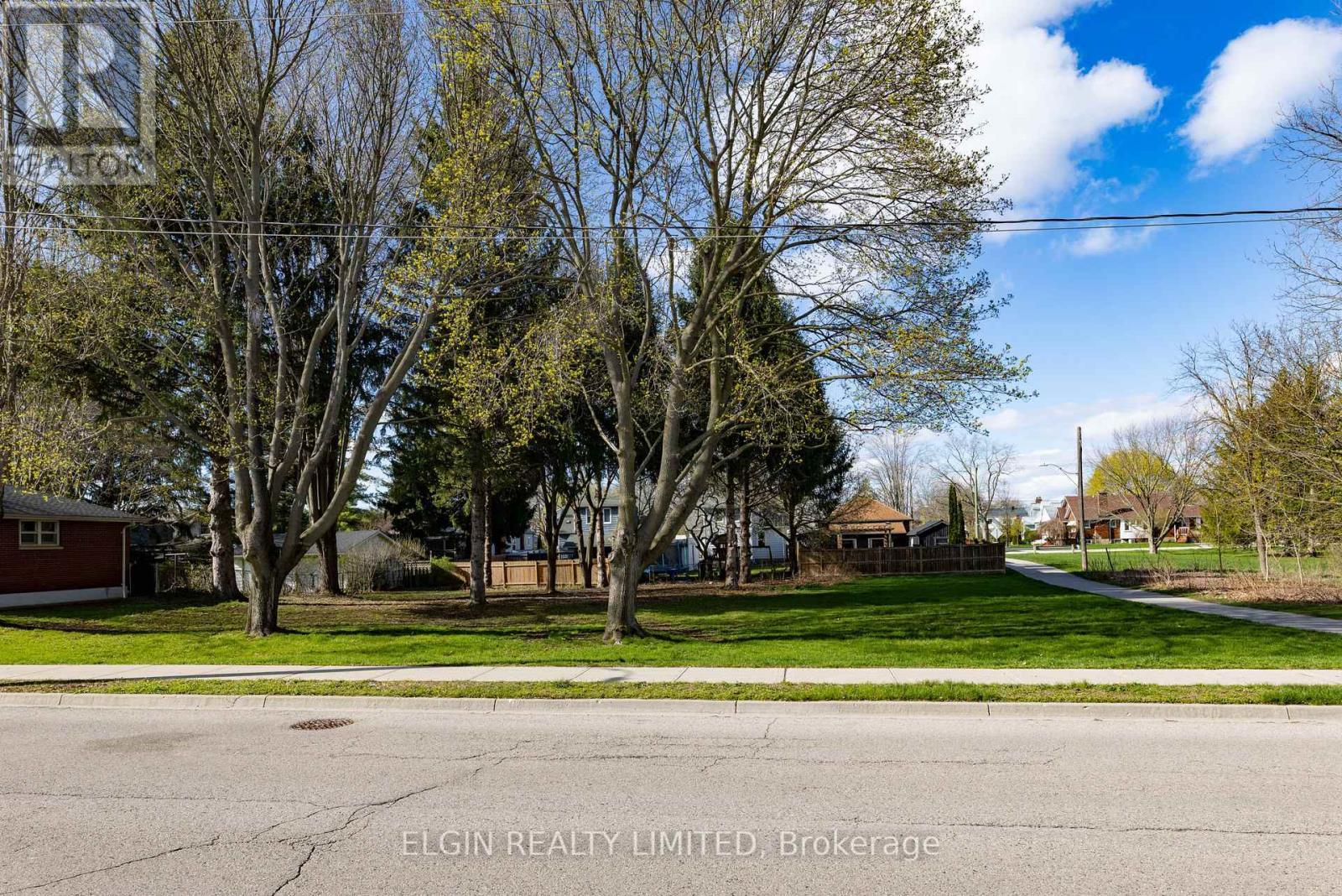 94 Chestnut Street, St. Thomas, ON