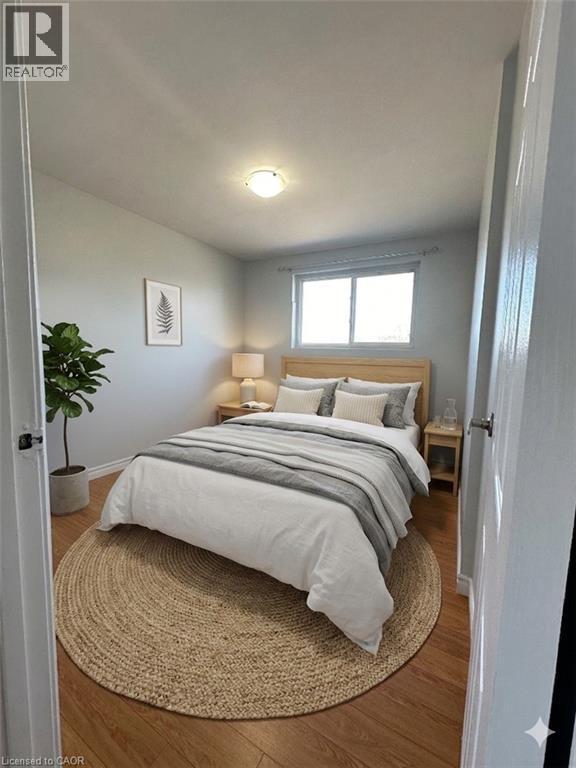 15 Mowat Boulevard Unit# 14, Kitchener, ON - Indoor Photo Showing Bedroom