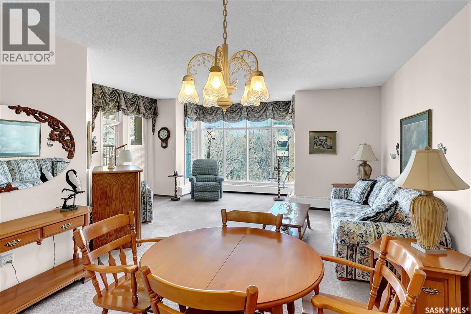 310 2050 College Avenue, Regina, SK - Indoor Photo Showing Dining Room