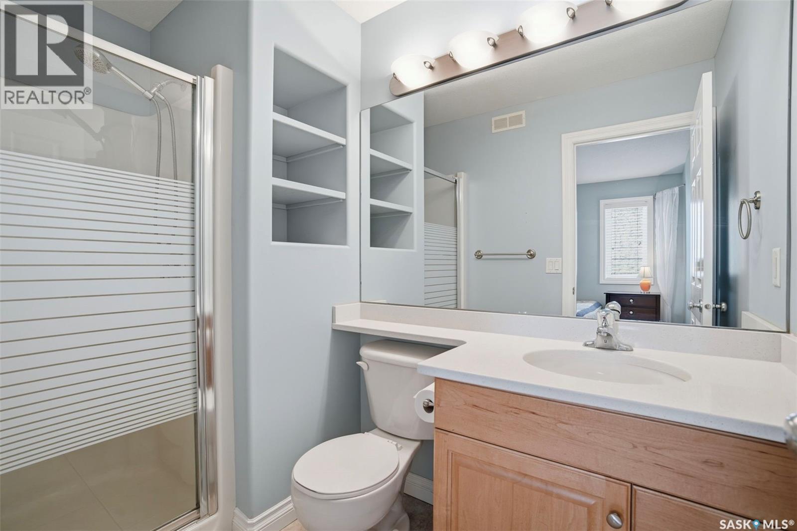 511 Greaves Lane, Saskatoon, SK - Indoor Photo Showing Bathroom