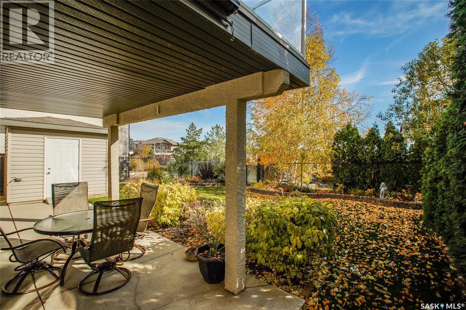 511 Greaves Lane, Saskatoon, SK - Outdoor With Deck Patio Veranda