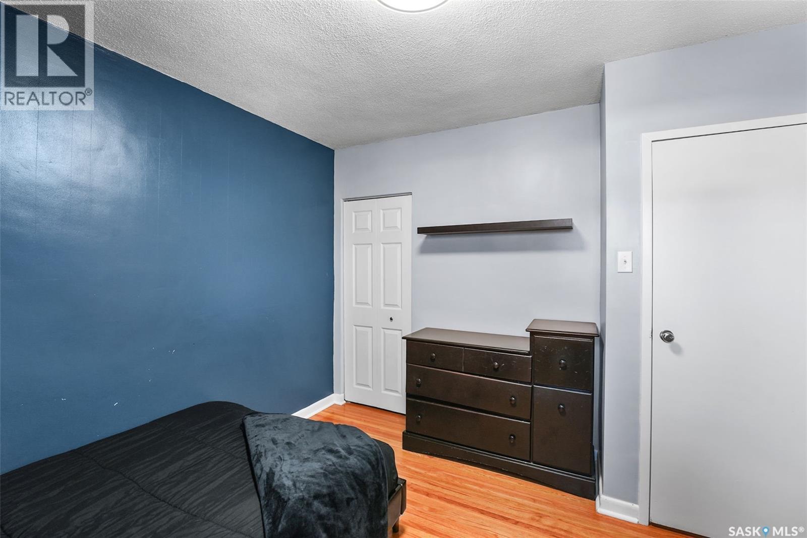 716 18Th Avenue E, Regina, SK - Indoor Photo Showing Bedroom
