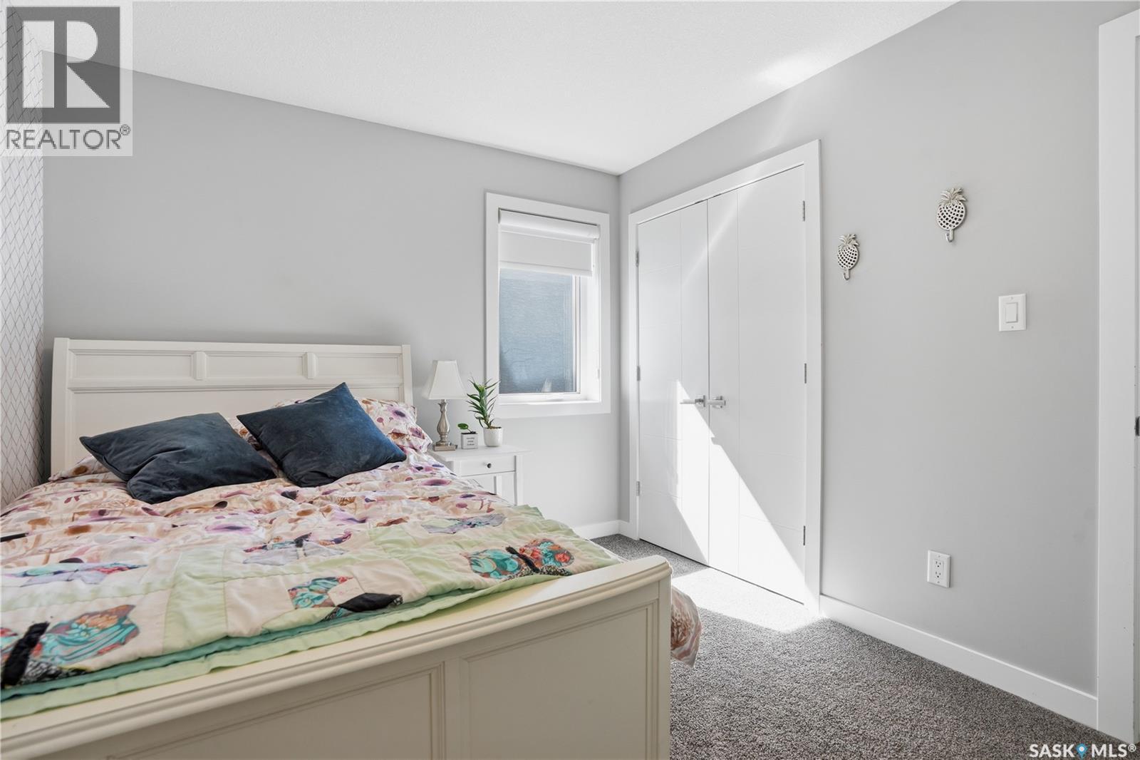 313 Prairie View Drive, Regina, SK - Indoor Photo Showing Bedroom
