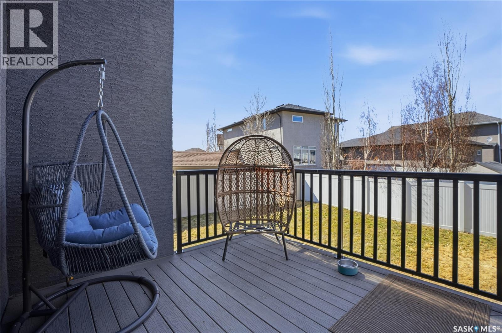 313 Prairie View Drive, Regina, SK - Outdoor With Exterior