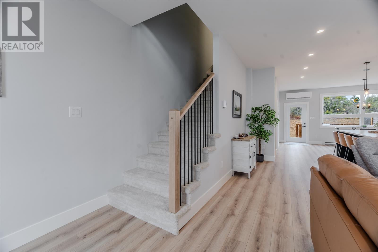 24 Donegal Run, St. John'S, NL - Indoor