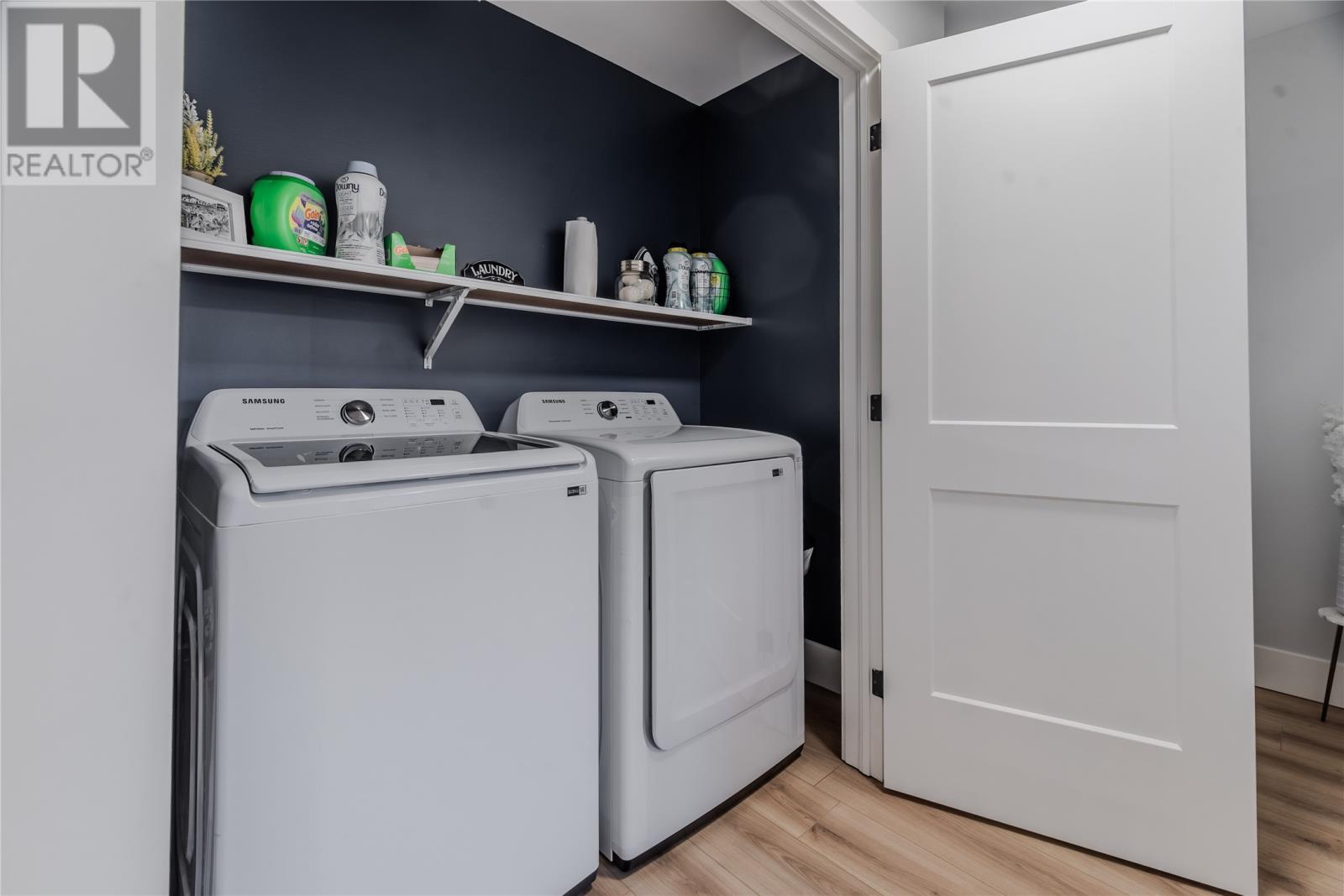 24 Donegal Run, St. John'S, NL - Indoor Photo Showing Laundry Room