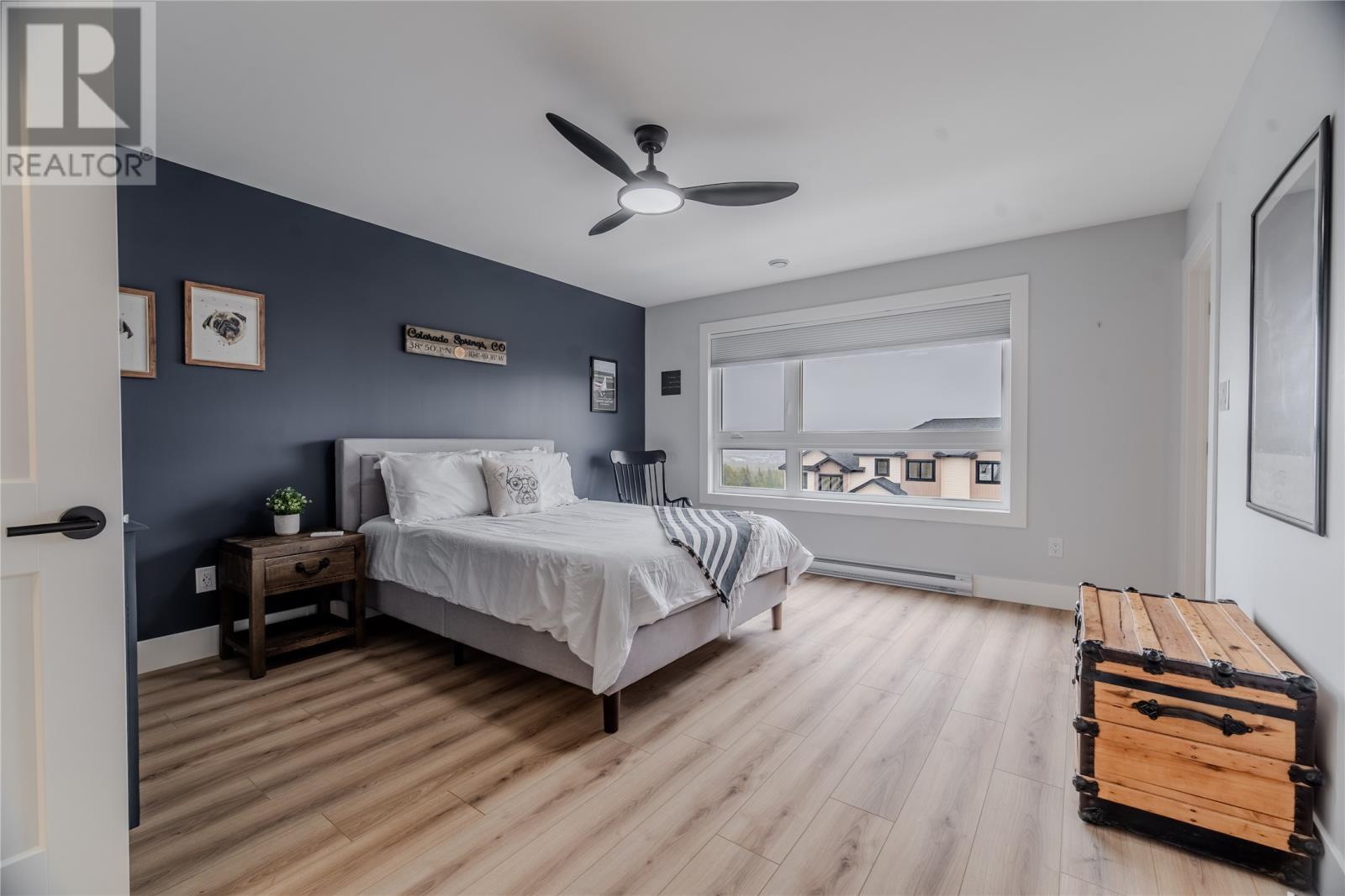 24 Donegal Run, St. John'S, NL - Indoor Photo Showing Bedroom