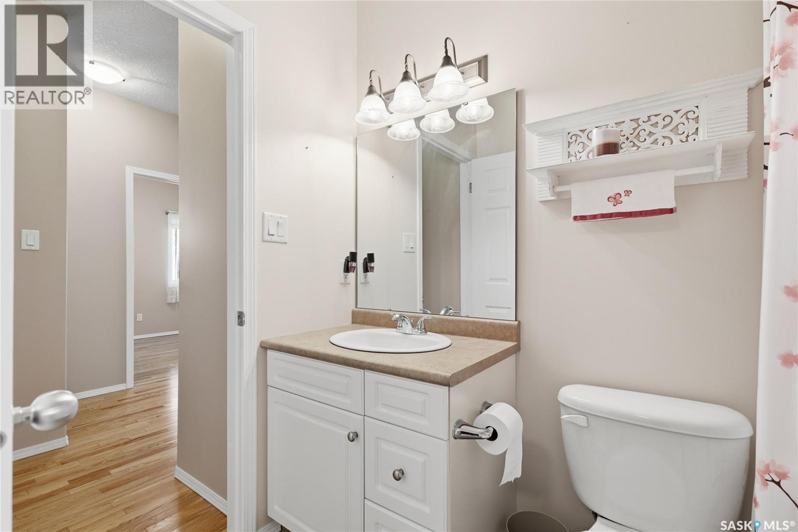 1655 Wingert Drive, Regina, SK - Indoor Photo Showing Bathroom