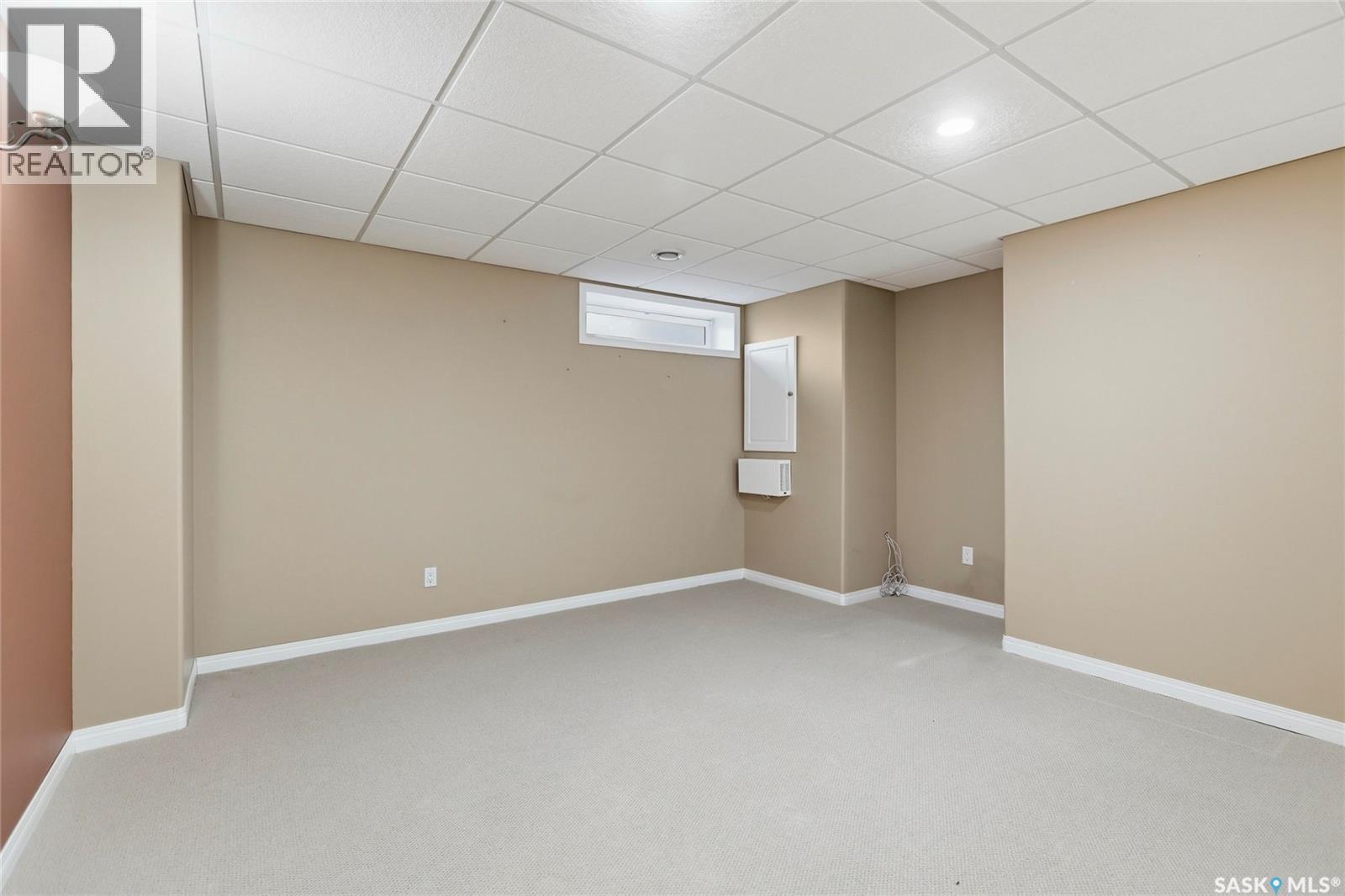1655 Wingert Drive, Regina, SK - Indoor