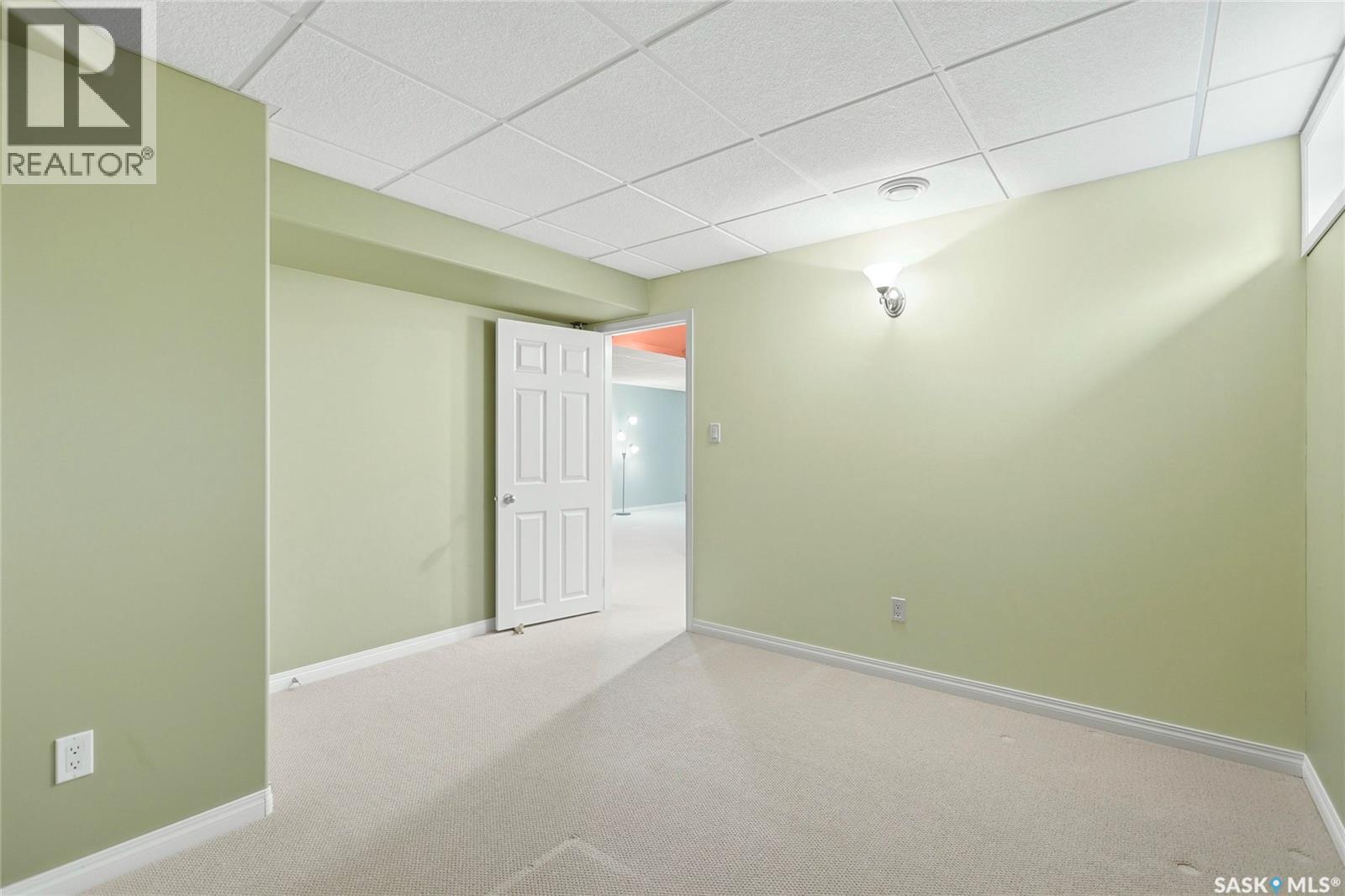 1655 Wingert Drive, Regina, SK - Indoor Photo Showing Other Room