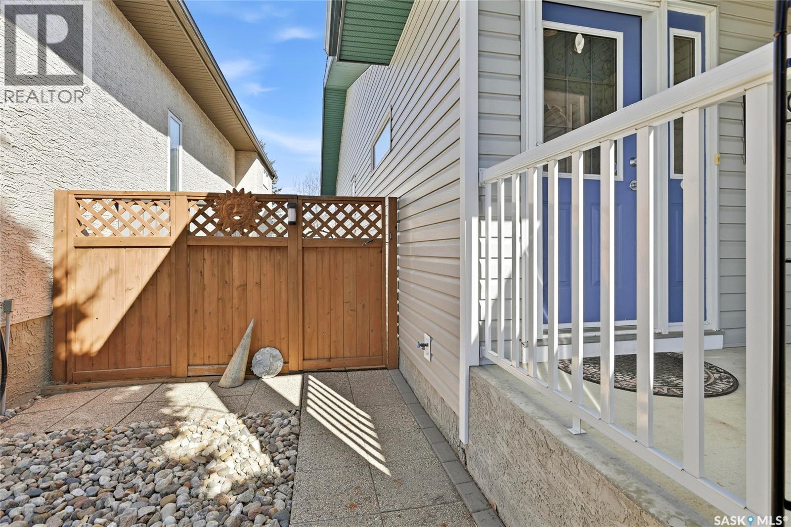 1655 Wingert Drive, Regina, SK - Outdoor With Deck Patio Veranda With Exterior