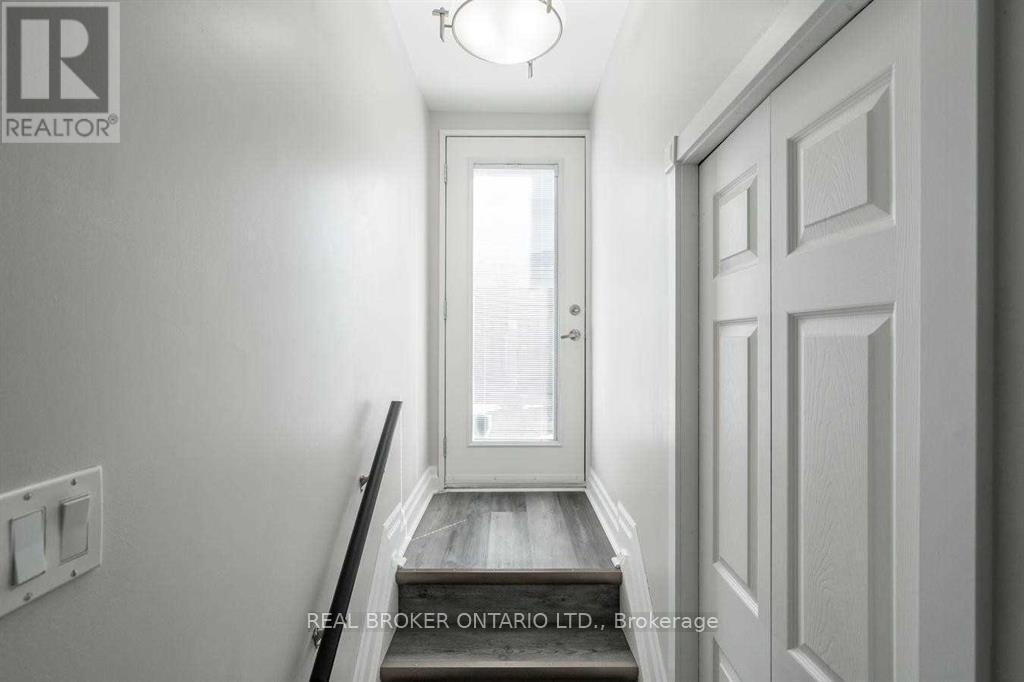 2 Core Crescent, Brampton, ON - Indoor Photo Showing Other Room