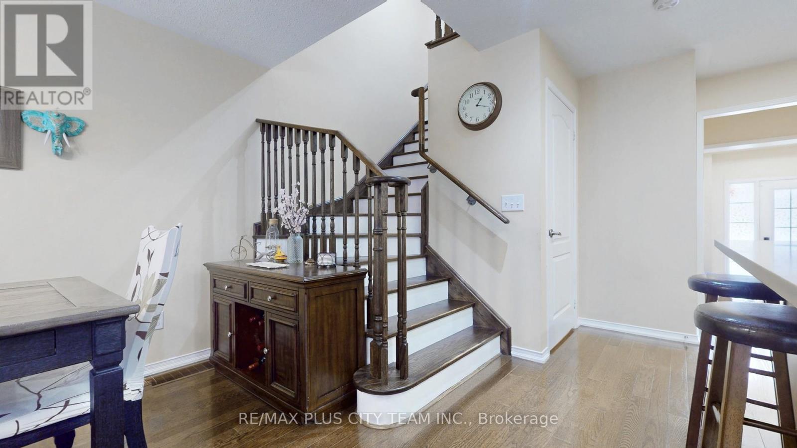 16 Edison Way, Whitby, ON - Indoor Photo Showing Other Room