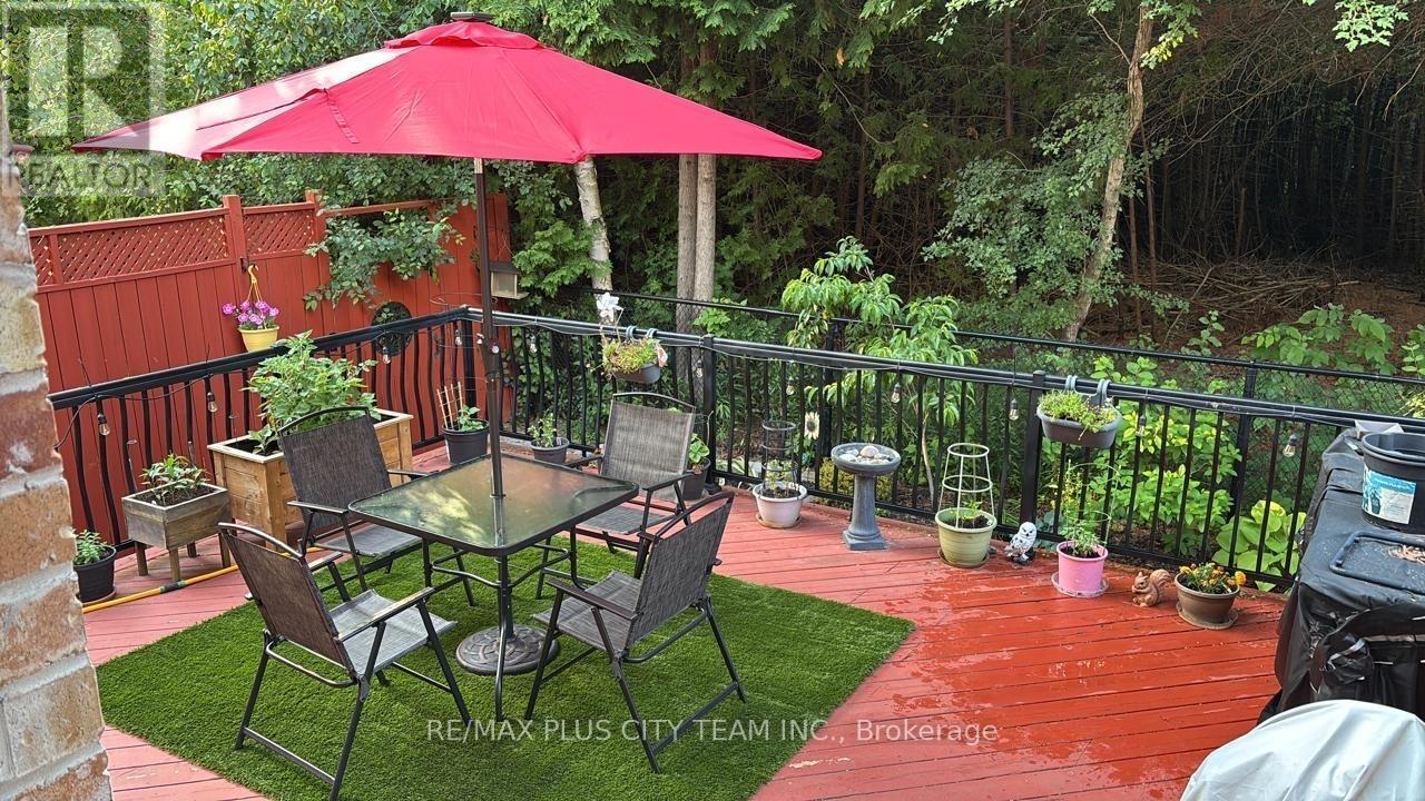 16 Edison Way, Whitby, ON - Outdoor With Deck Patio Veranda