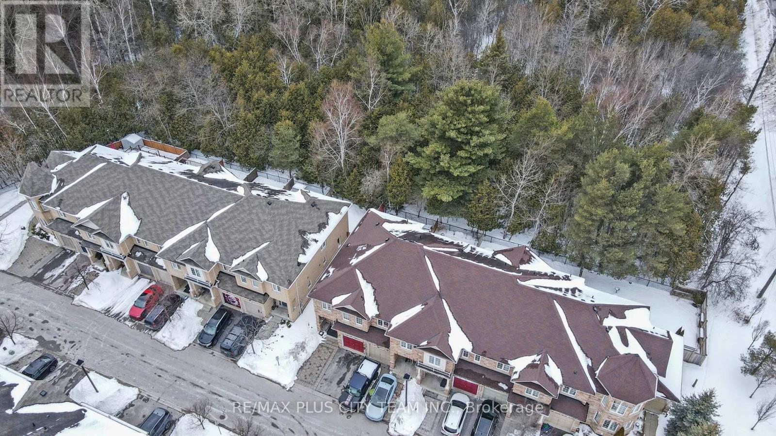16 Edison Way, Whitby, ON -