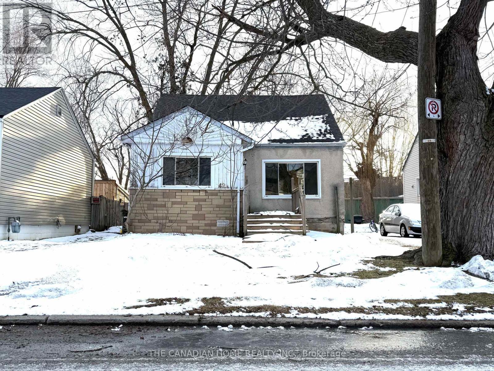 42 Union Street, St. Catharines, ON - Outdoor