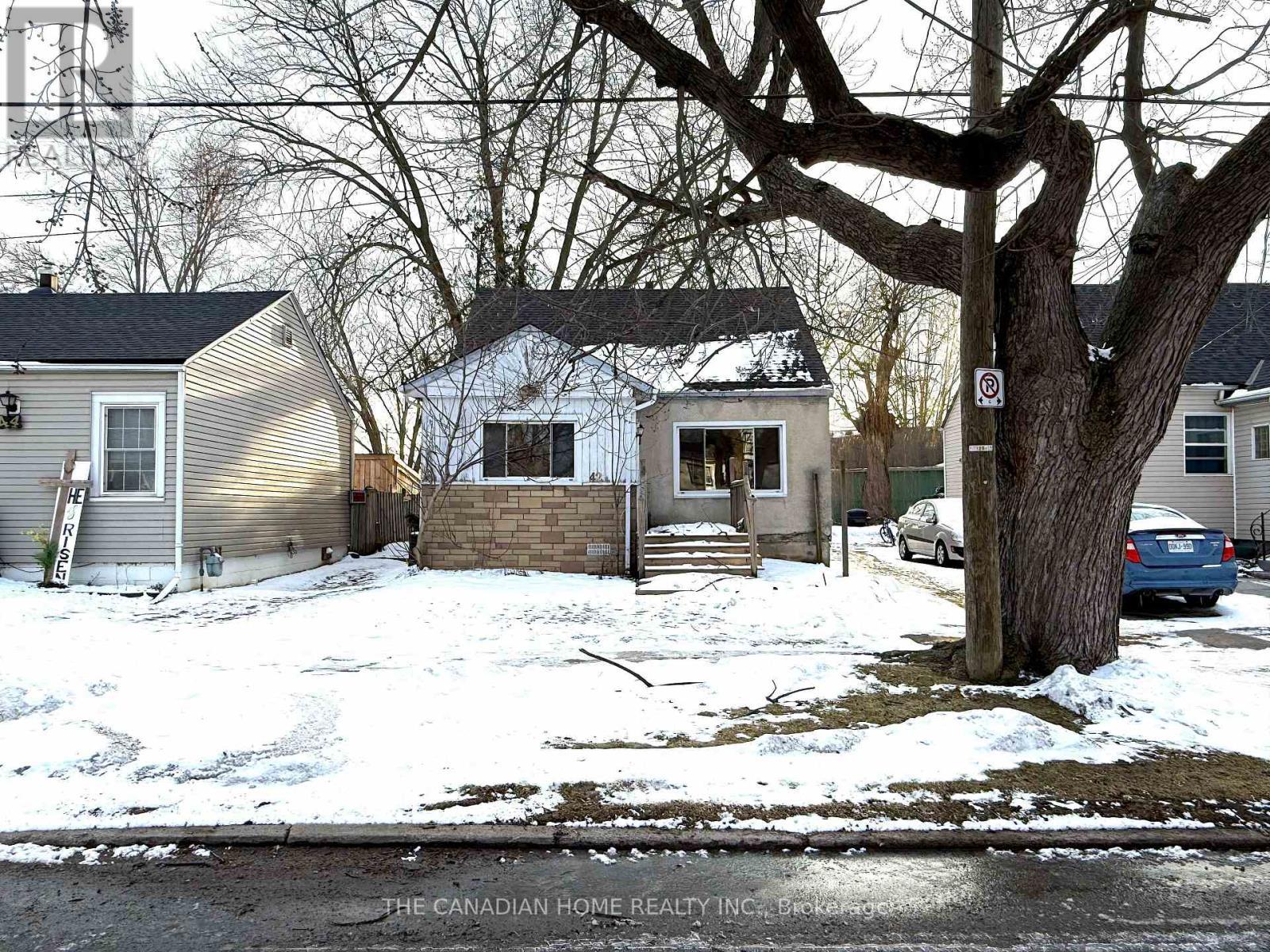 42 Union Street, St. Catharines, ON - Outdoor