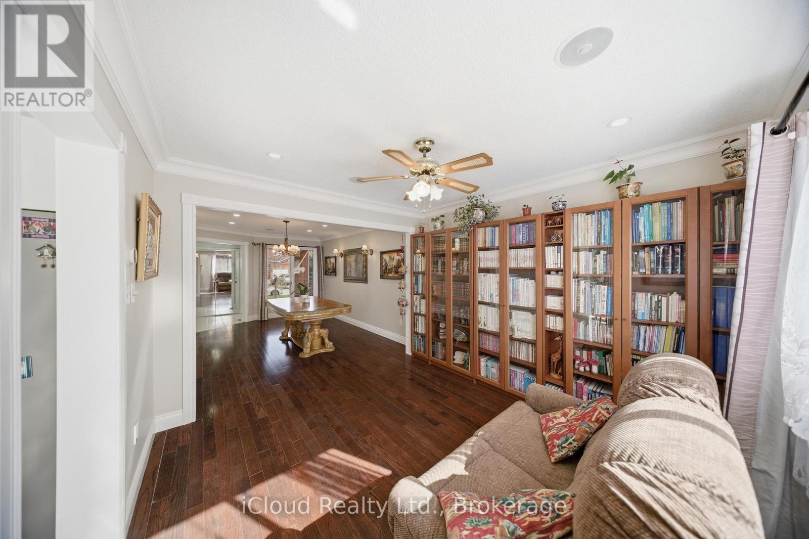 7389 Sandhurst Drive, Mississauga, ON - Indoor Photo Showing Other Room