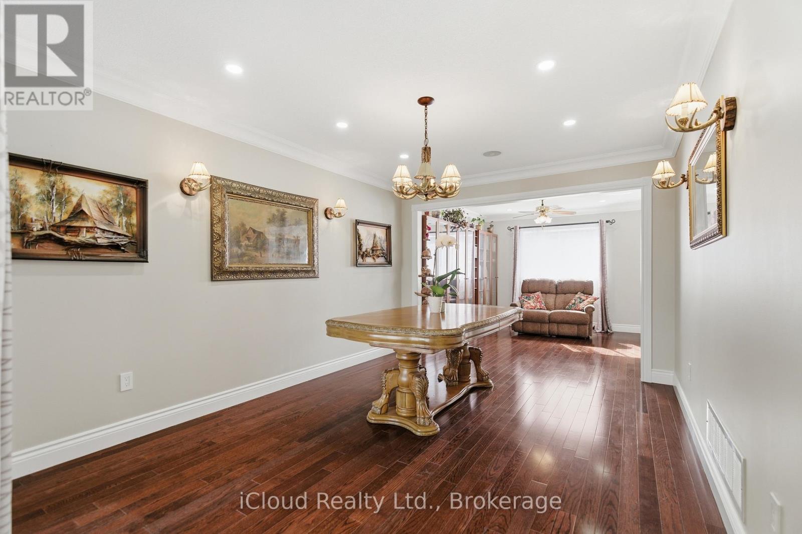 7389 Sandhurst Drive, Mississauga, ON - Indoor Photo Showing Other Room