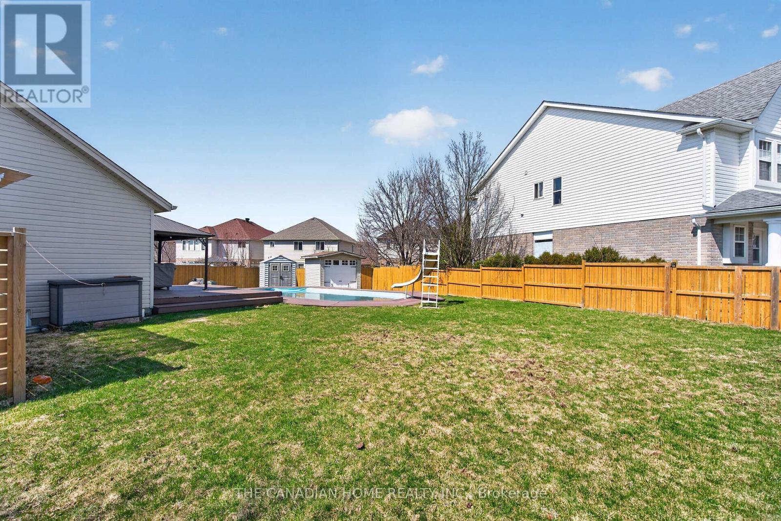 339 Kerwood Drive, Cambridge, ON - Outdoor