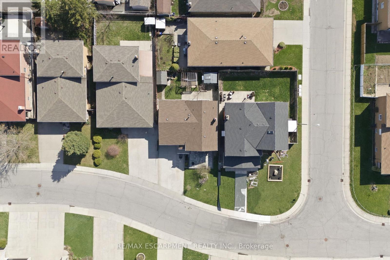 85 Summerlea Drive, Hamilton, ON -