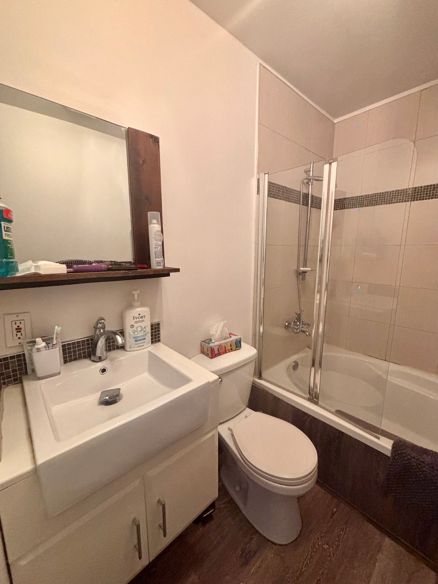 Bathroom - 192 Rue Davignon, Granby, QC - Indoor Photo Showing Bathroom