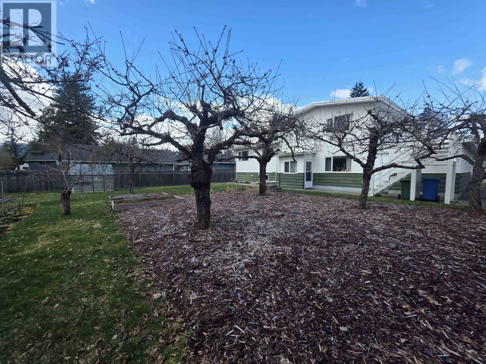 4815 Davis Avenue, Terrace, BC - Outdoor