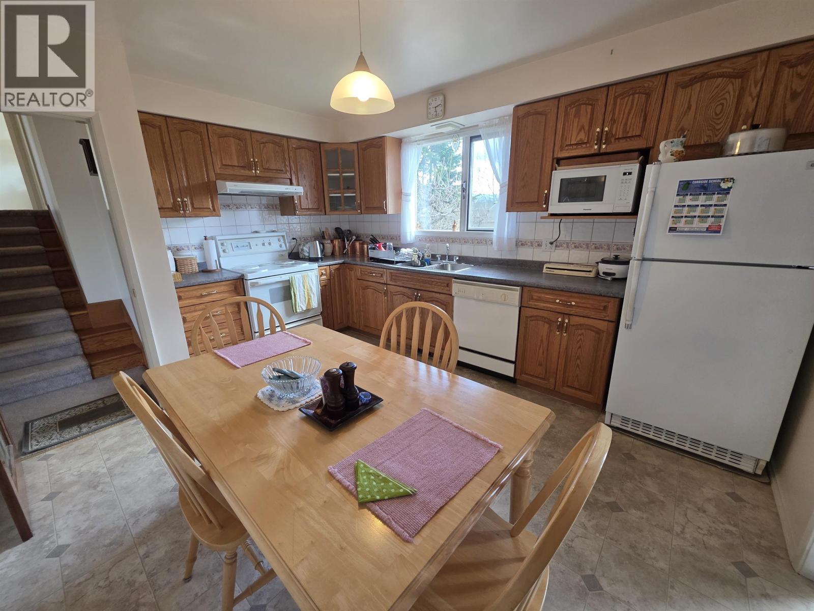 4815 Davis Avenue, Terrace, BC - Indoor Photo Showing Other Room