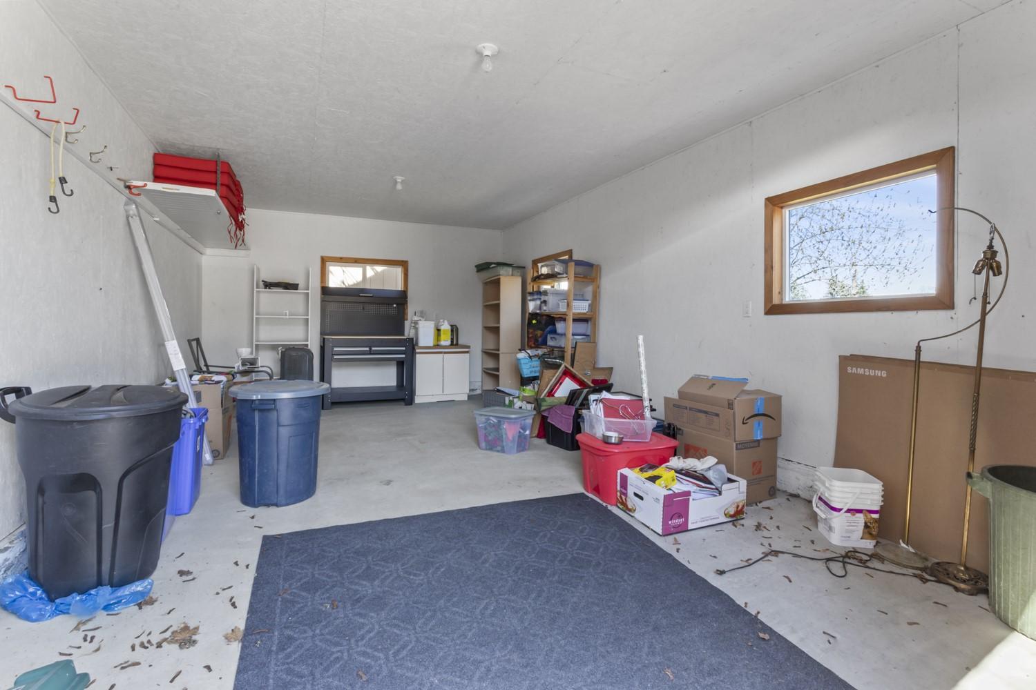 415 16Th Avenue, Creston, BC - Indoor Photo Showing Other Room