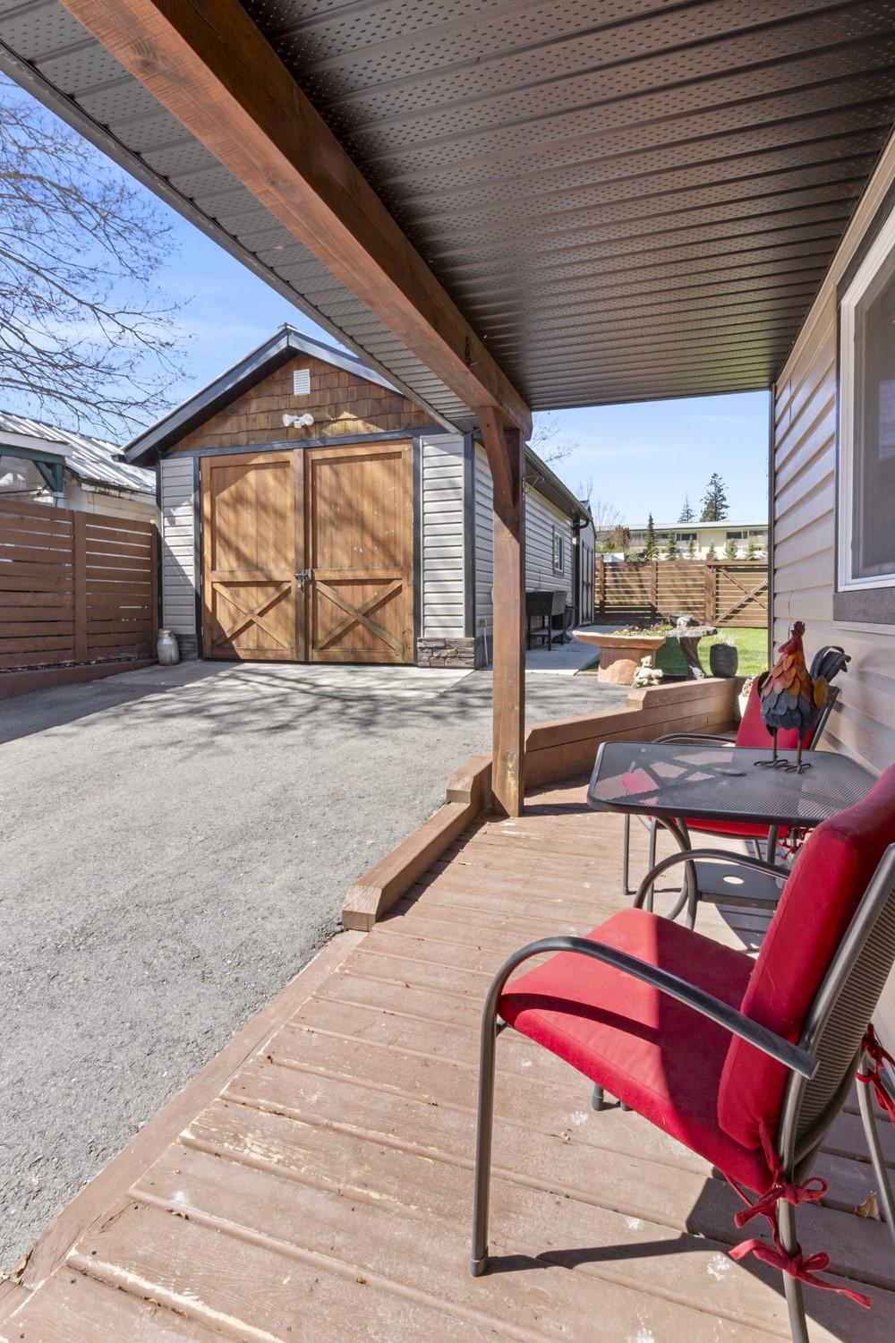 415 16Th Avenue, Creston, BC - Outdoor With Deck Patio Veranda With Exterior
