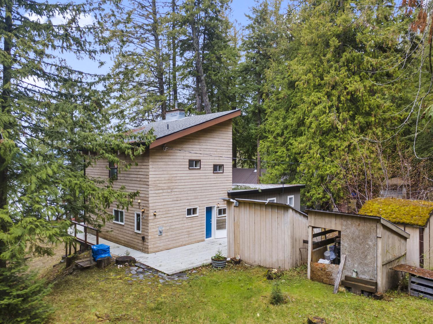 13507 3A Highway, Boswell, BC - Outdoor