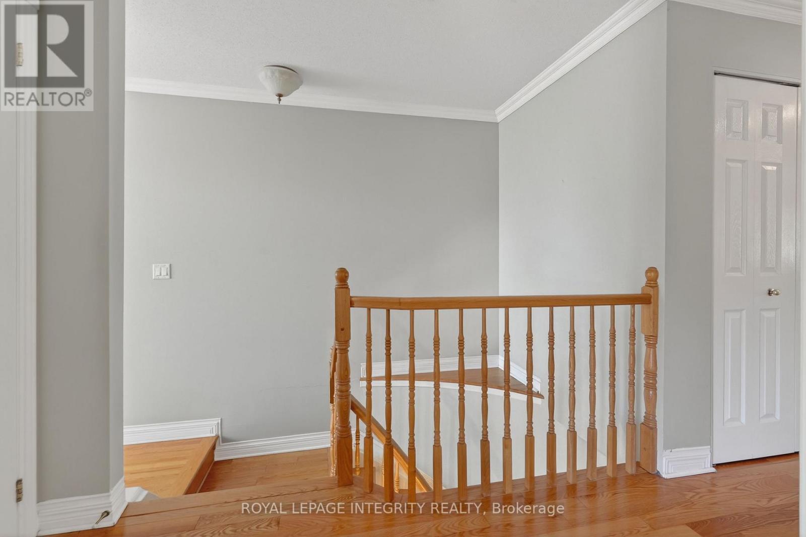 33 Grammercy Park, Ottawa, ON - Indoor Photo Showing Other Room