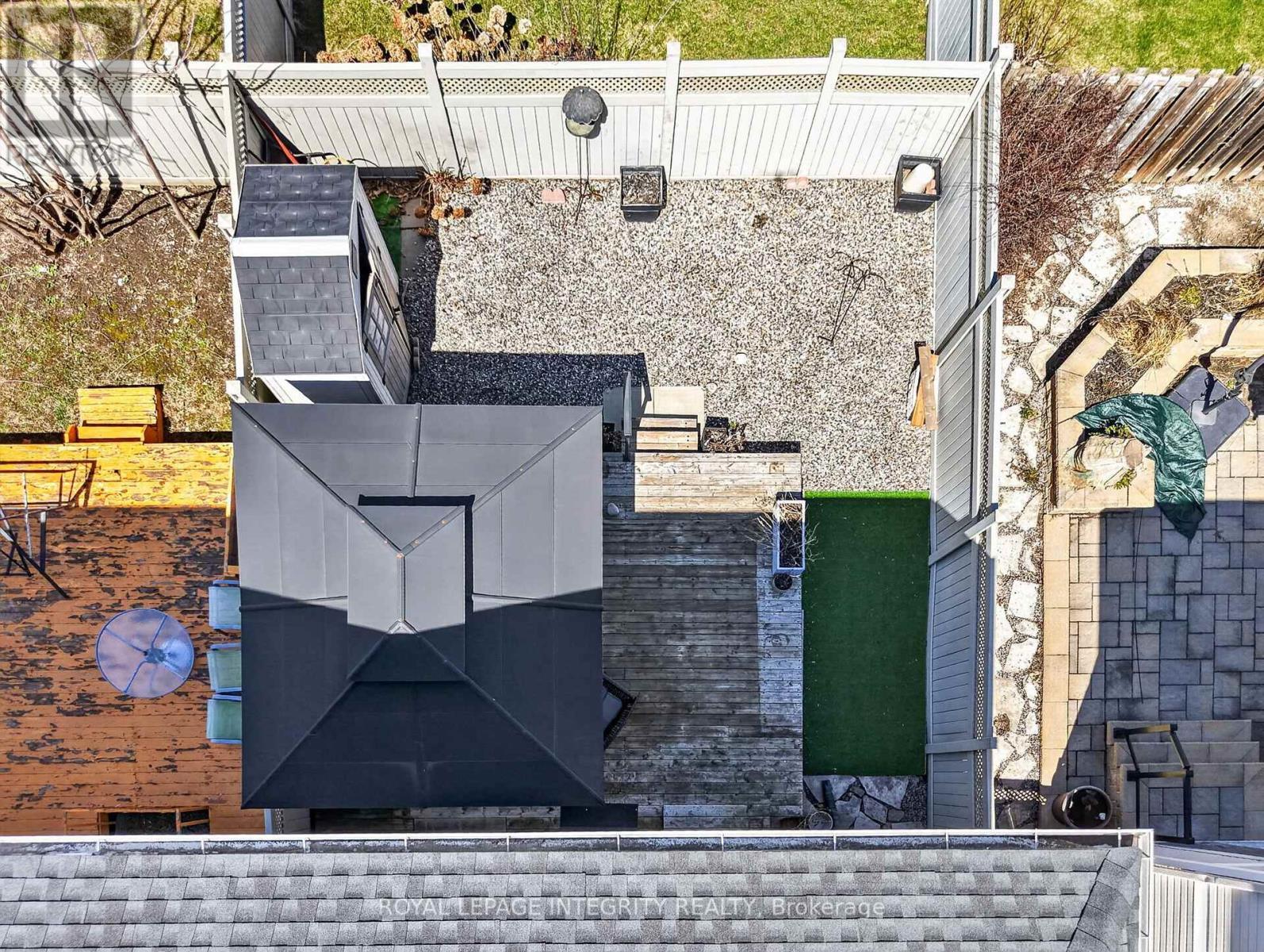 33 Grammercy Park, Ottawa, ON - Outdoor With Exterior