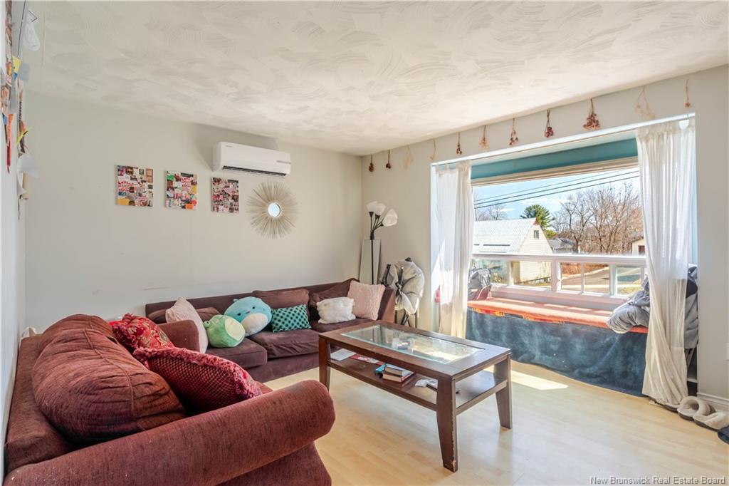 683 Hanson St, Fredericton, NB