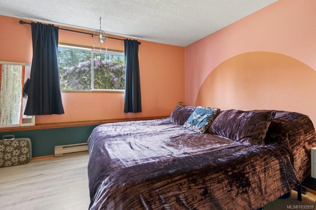 642 Somenos Dr, Comox, BC