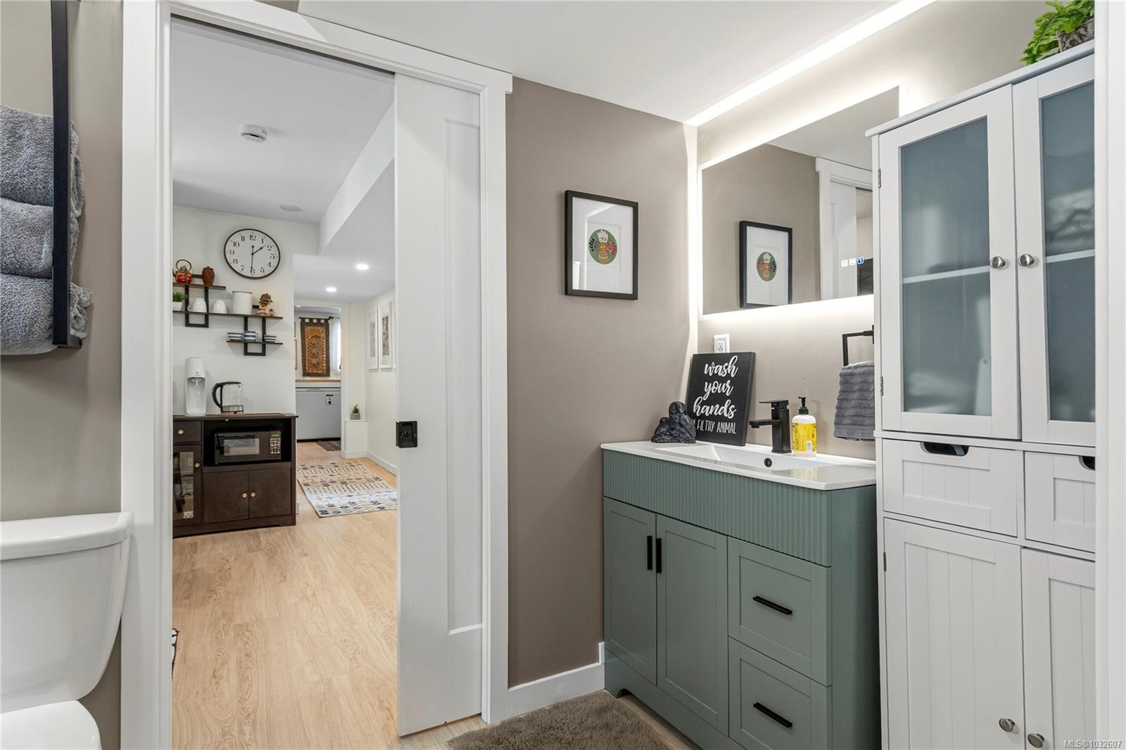 613 Nootka St, Comox, BC