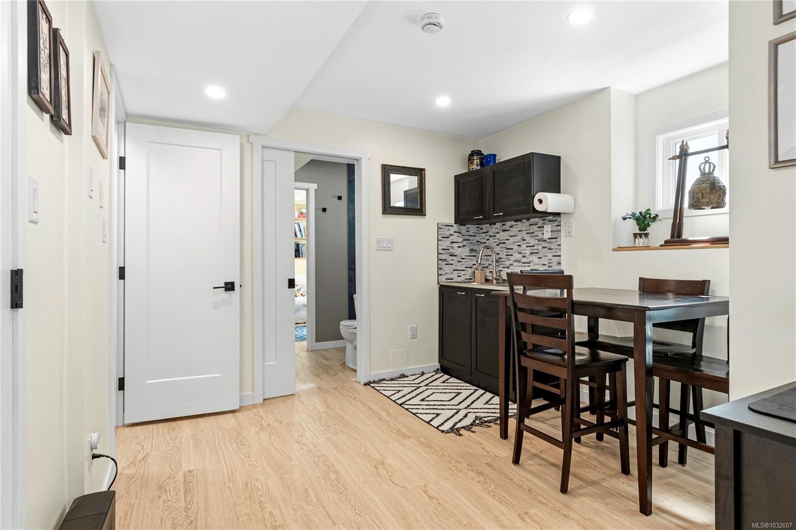 613 Nootka St, Comox, BC