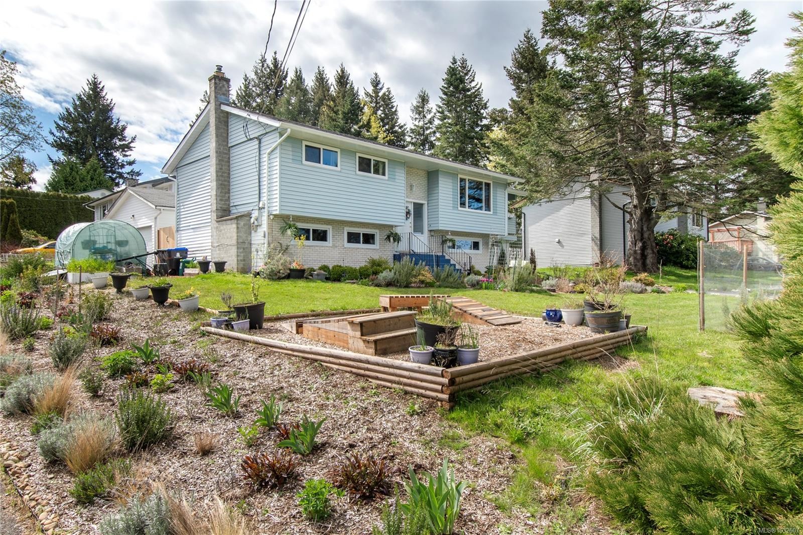 613 Nootka St, Comox, BC