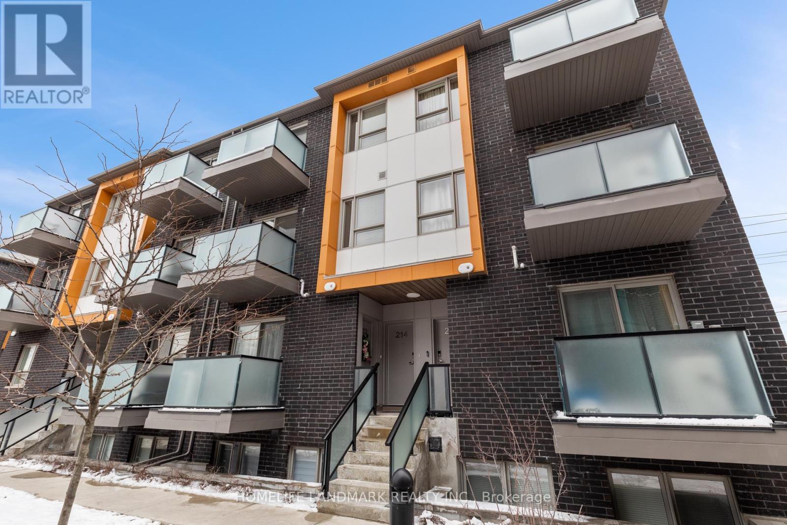 214 - 1085 Danforth Road, Toronto, ON - Outdoor With Balcony