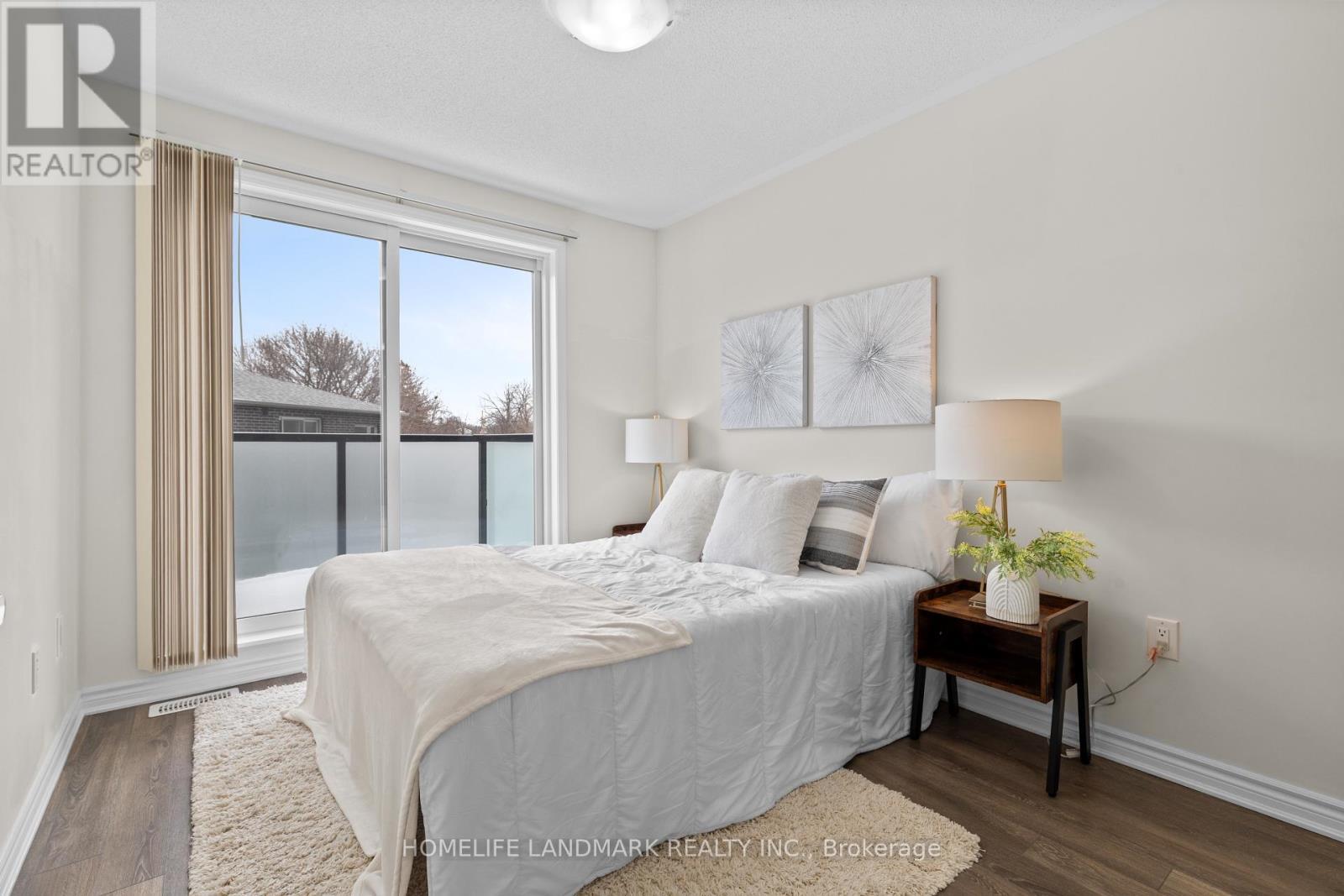 214 - 1085 Danforth Road, Toronto, ON - Indoor Photo Showing Bedroom