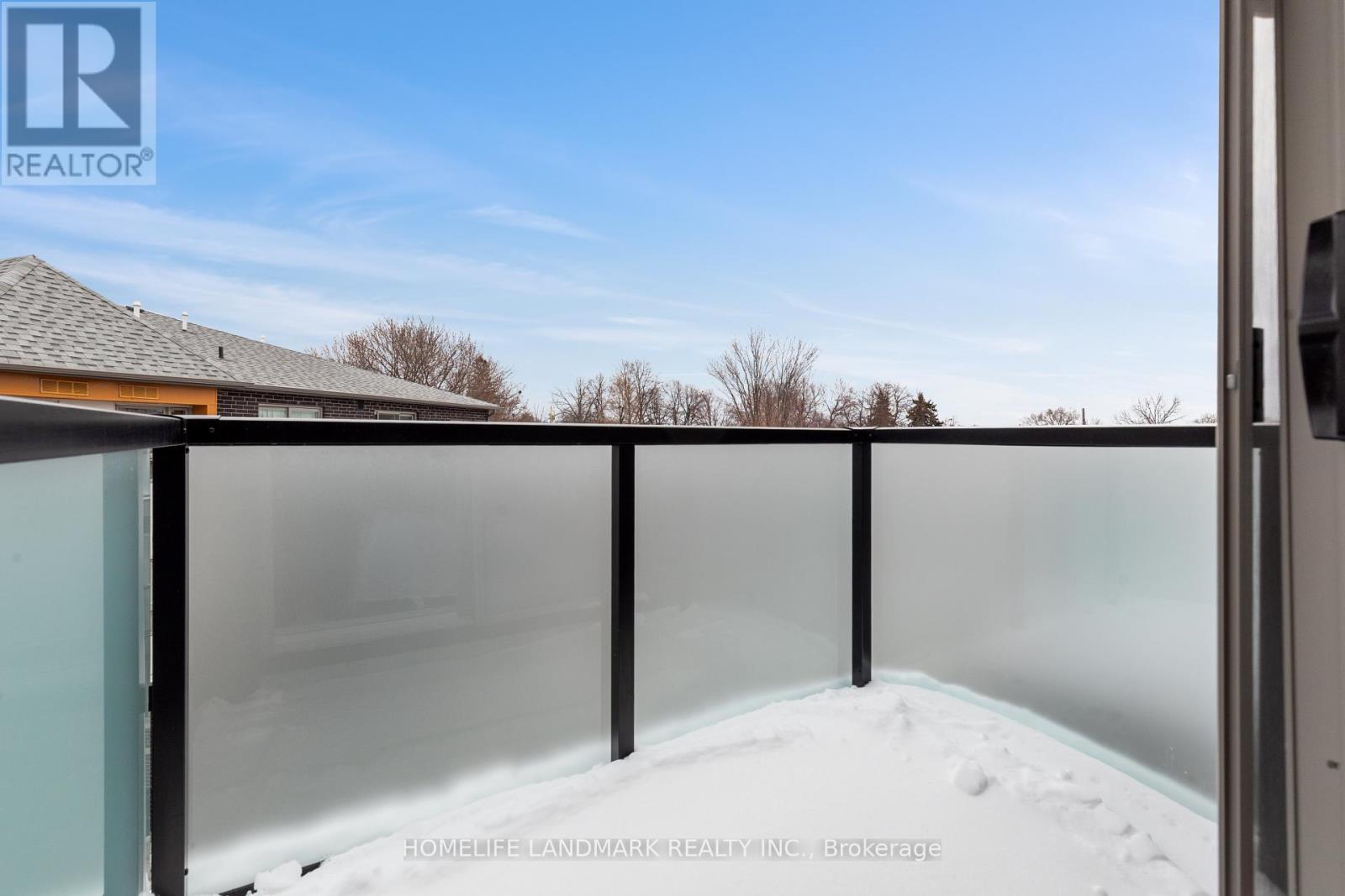 214 - 1085 Danforth Road, Toronto, ON - Outdoor With Balcony