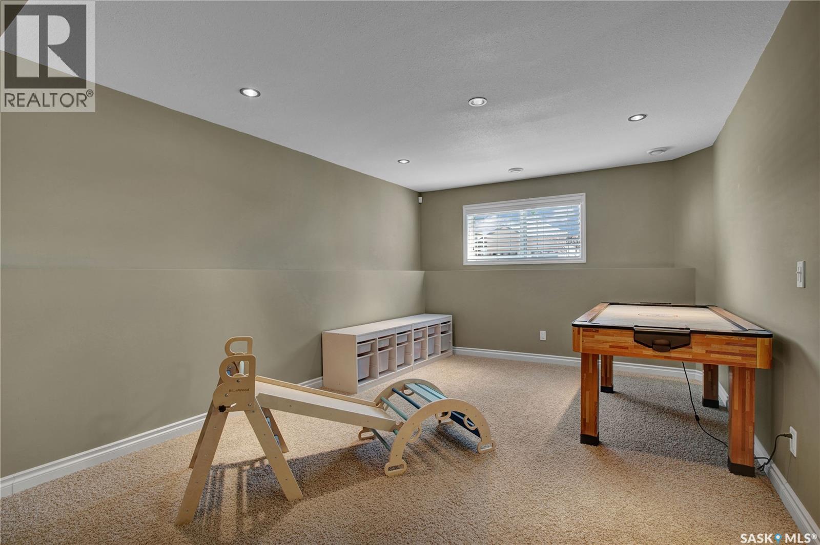 106 Bennion Crescent, Saskatoon, SK - Indoor Photo Showing Other Room