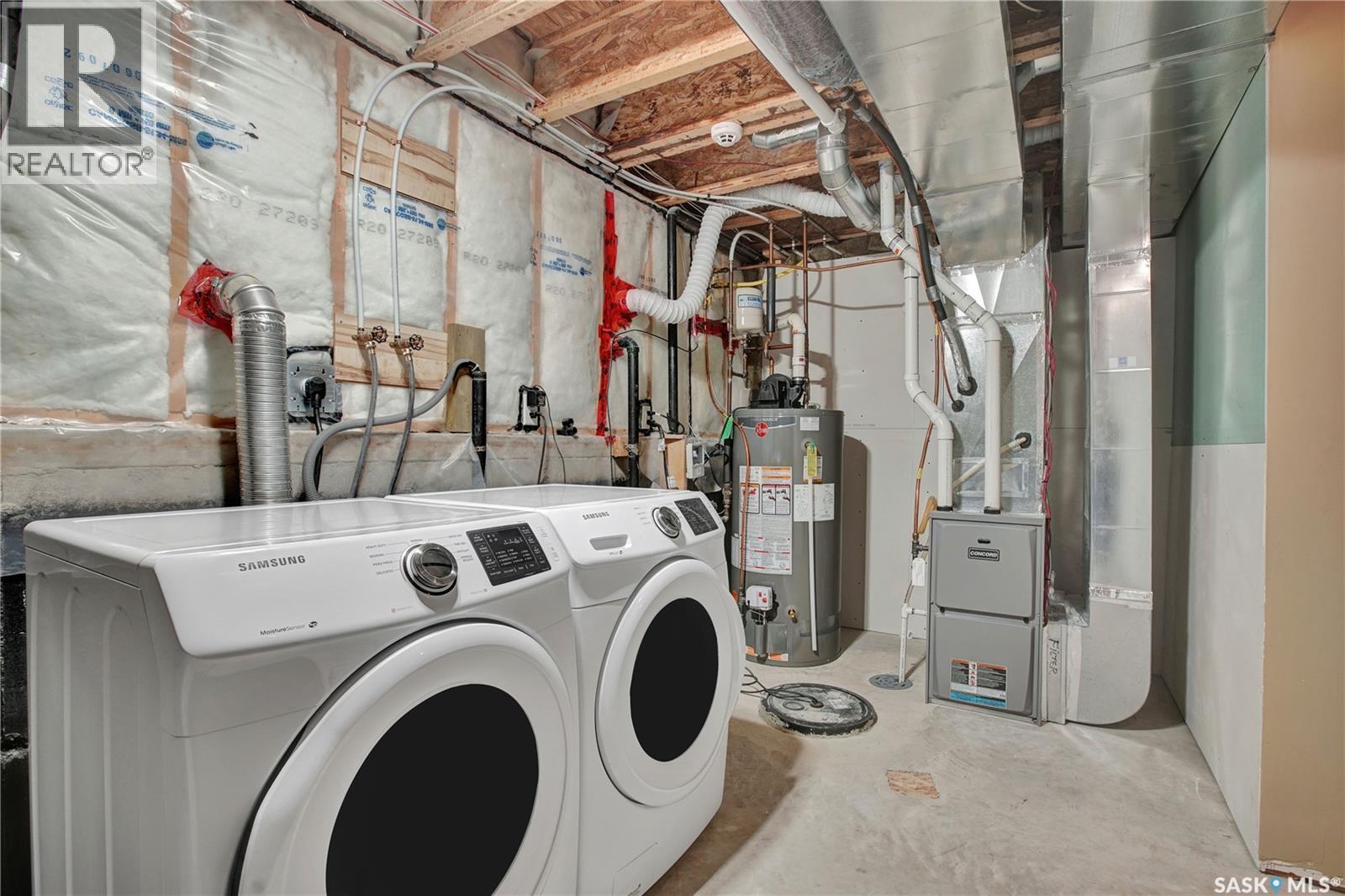 106 Bennion Crescent, Saskatoon, SK - Indoor Photo Showing Laundry Room
