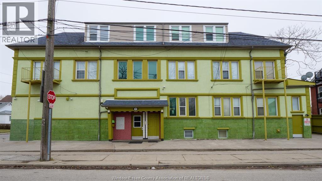 401 Parent, Windsor, ON - Outdoor