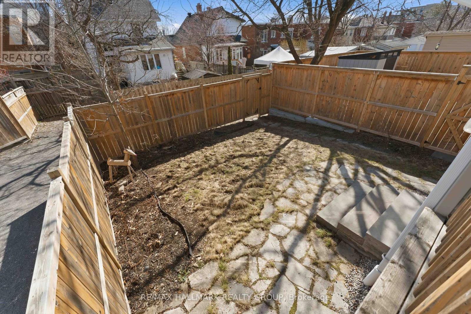 57 Rosemere Avenue, Ottawa, ON - Outdoor