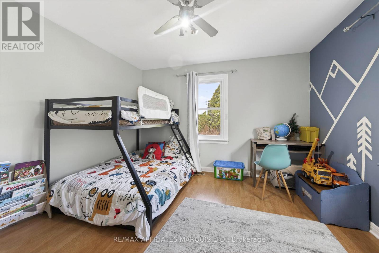11 Gray Avenue, South Stormont, ON - Indoor Photo Showing Bedroom