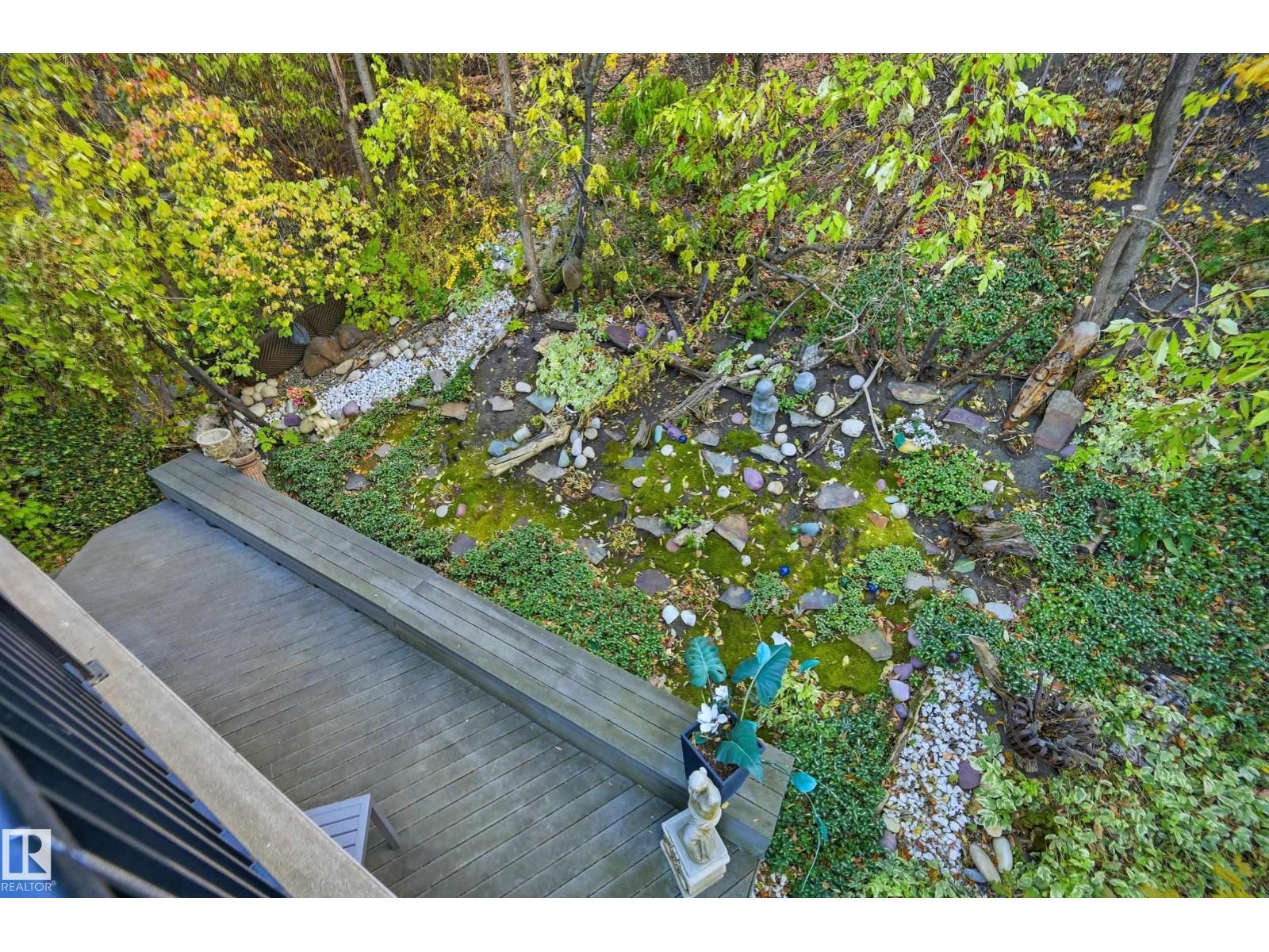 10065 90 Av Nw, Edmonton, AB - Outdoor