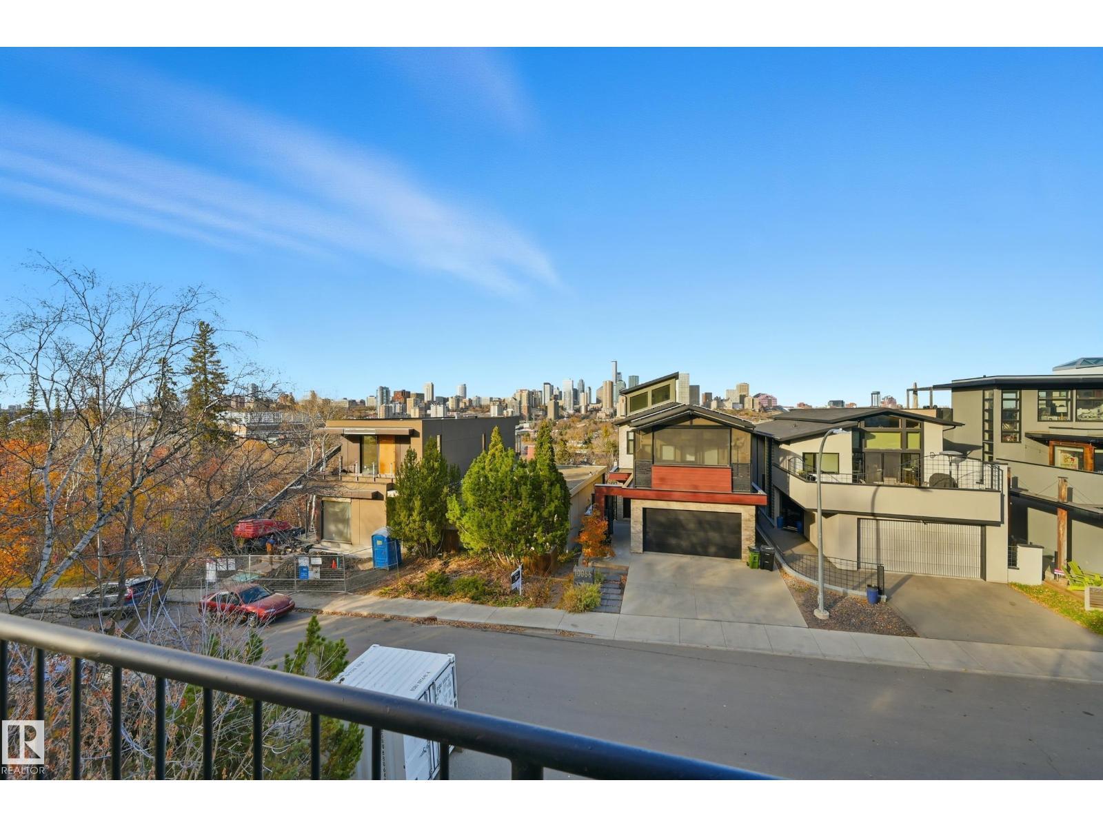 10065 90 Av Nw, Edmonton, AB - Outdoor