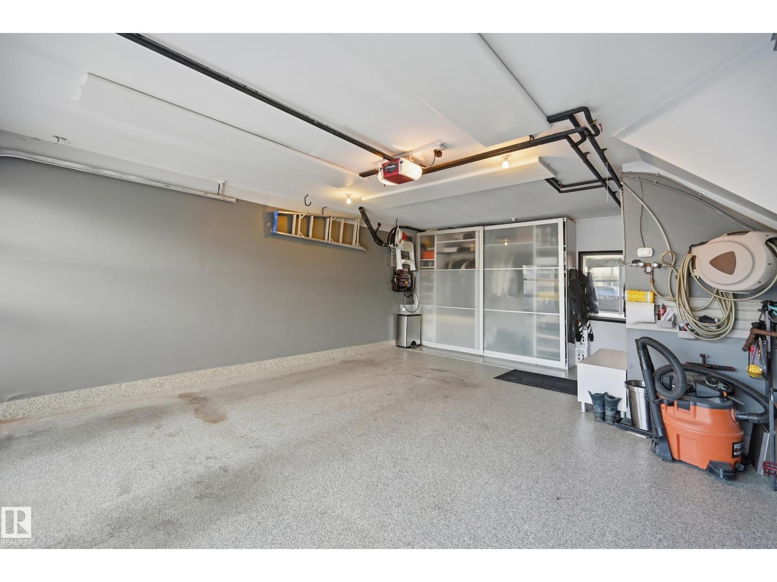 10065 90 Av Nw, Edmonton, AB - Indoor Photo Showing Garage